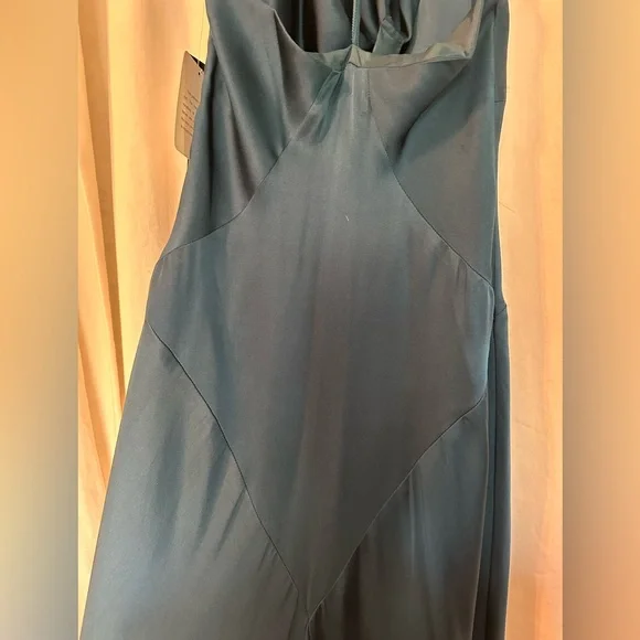 NWT Jones New York Dress, Size 8, Peacock Blue Pleated Back, 100% Silk - Picture 9 of 10